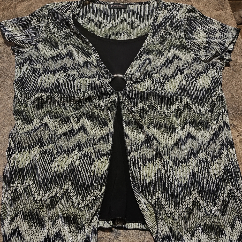 Brittany Black Women's Blouse - Black and Gray Pattern